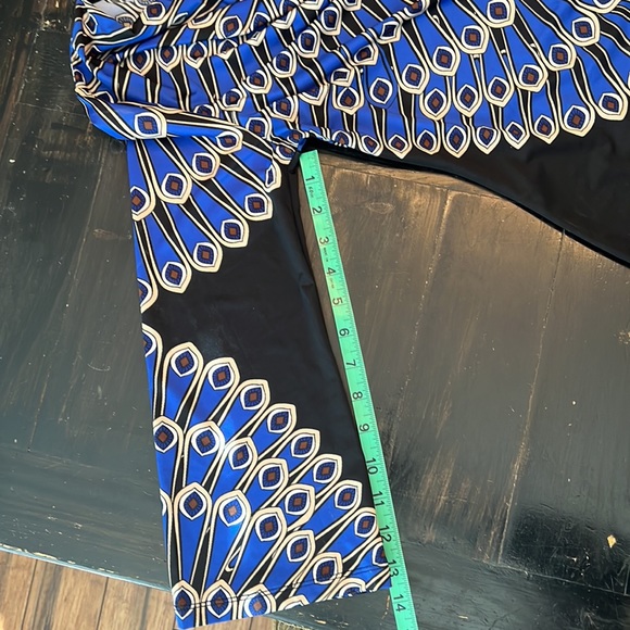 INC 92% polyester, 8% spandex dress - Picture 3 of 4